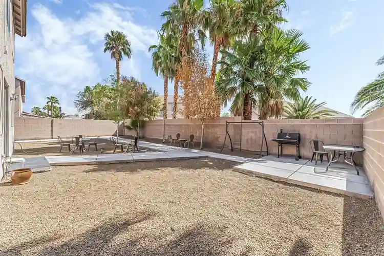 9 BR in North Las Vegas