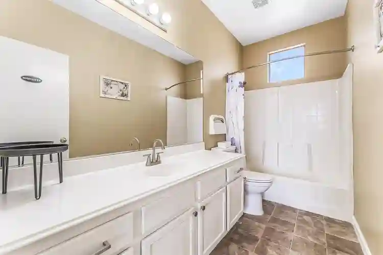 9 BR in North Las Vegas