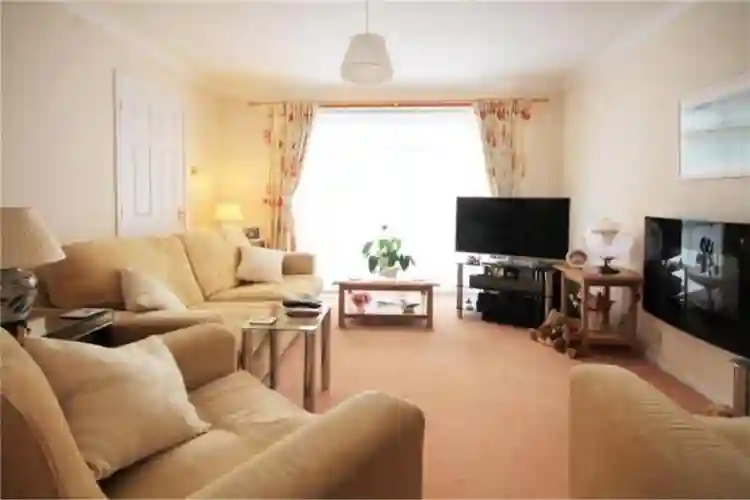 Newly furnished single room