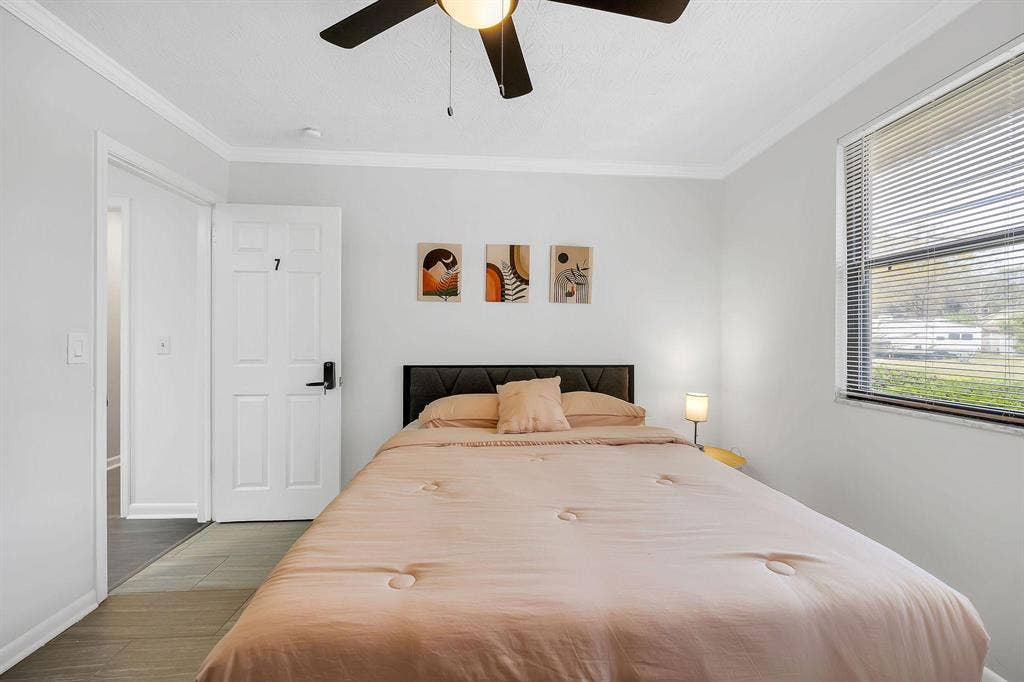 8 BR in Jacksonville