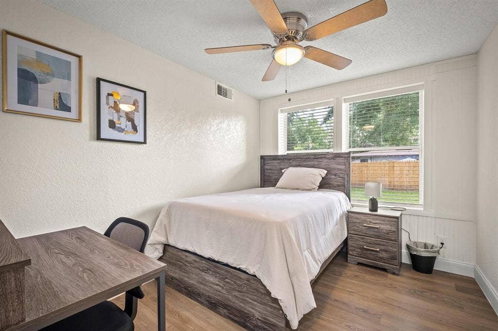 8 BR in Jacksonville