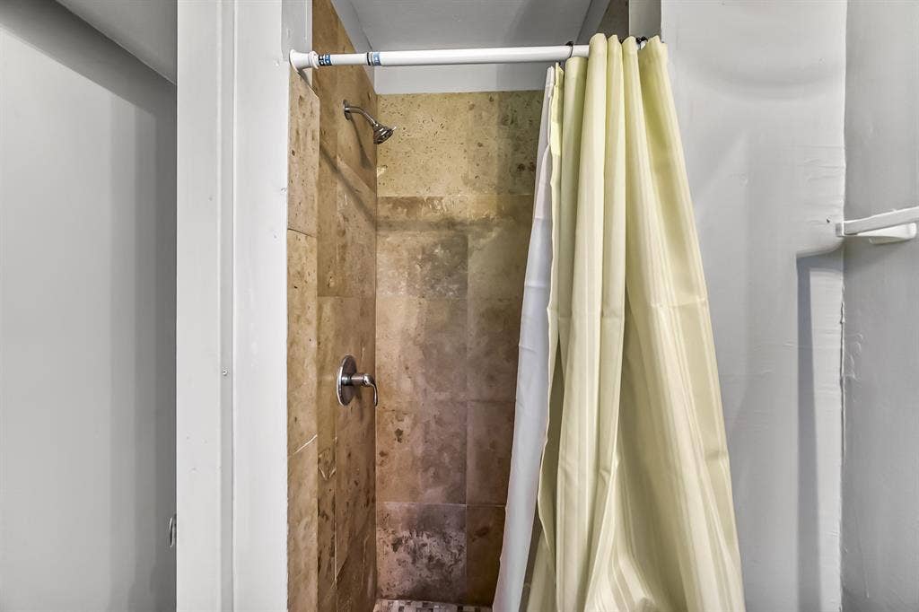 8 BR in Jacksonville