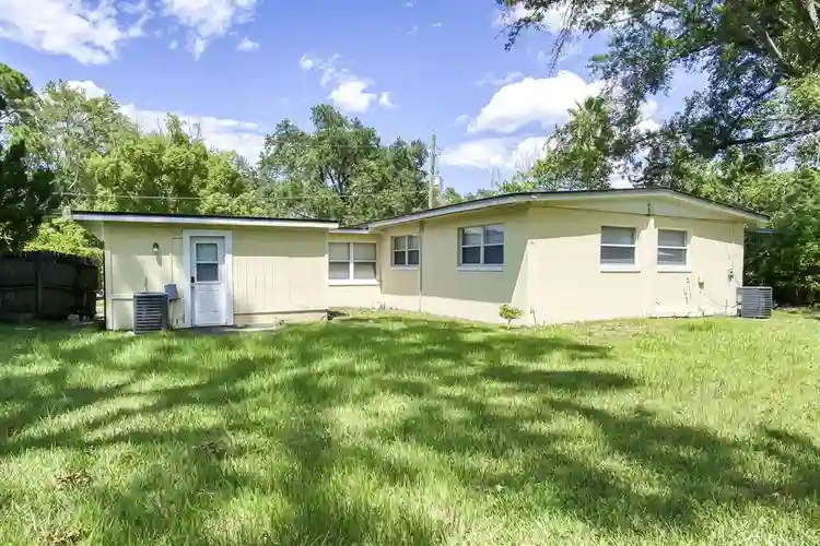 8 BR in Jacksonville