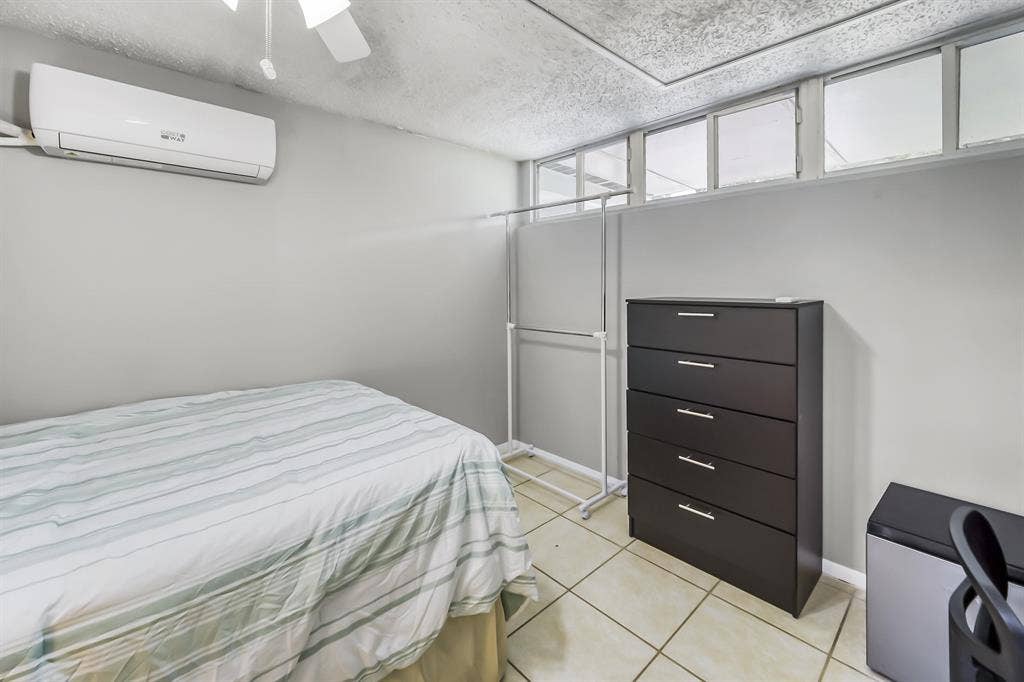 8 BR in Jacksonville