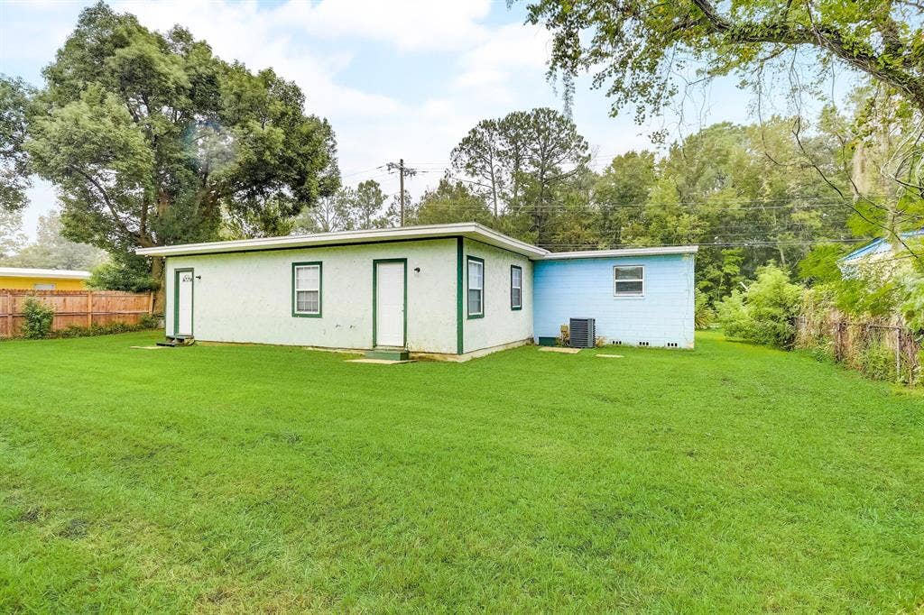 8 BR in Jacksonville