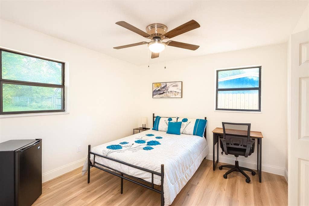 8 BR in Jacksonville