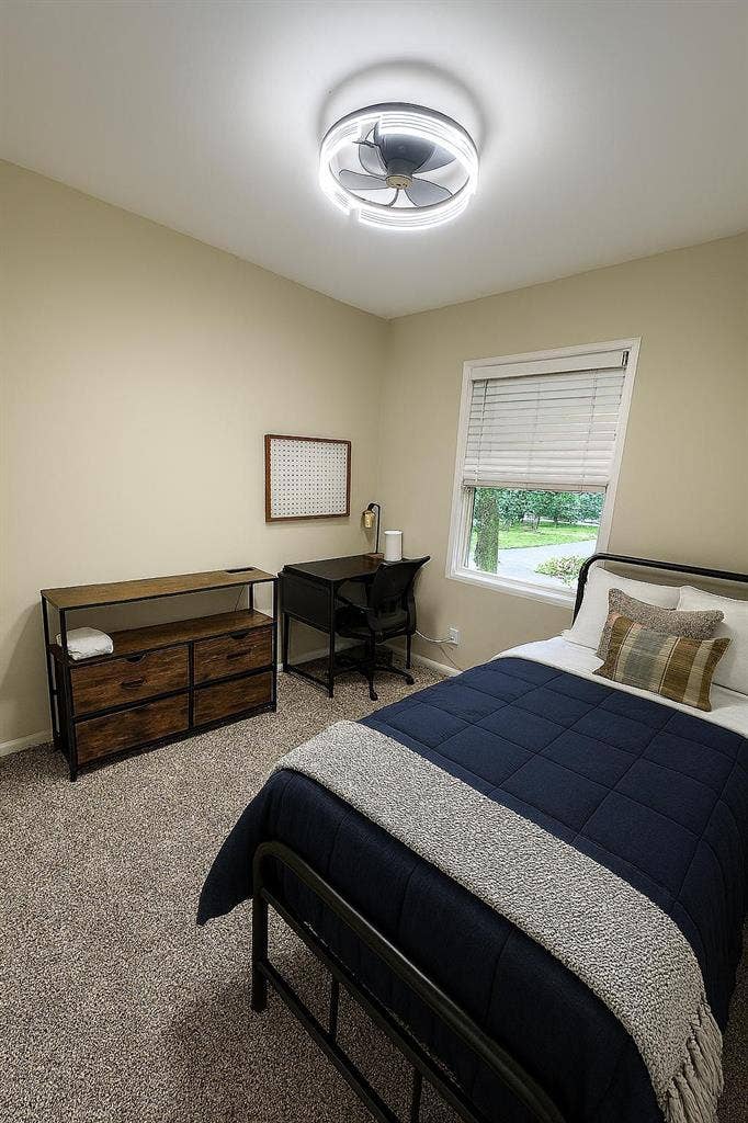 8 BR in Decatur