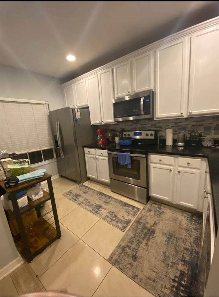 Quiet Room with private bathroom