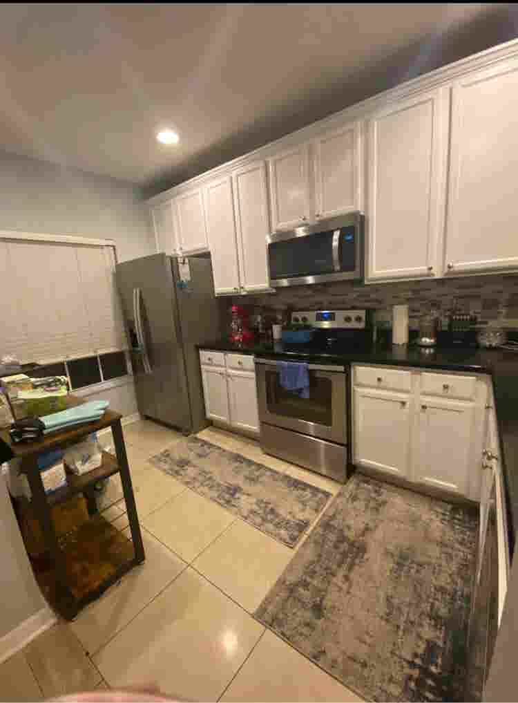 Quiet Room with private bathroom