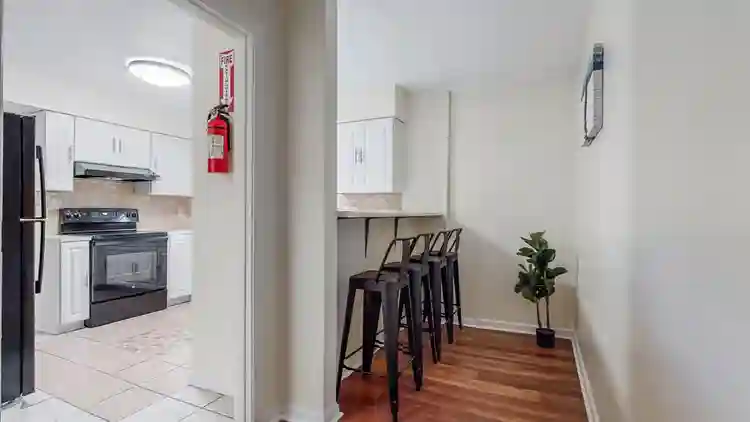 9 BR in Stone Mountain