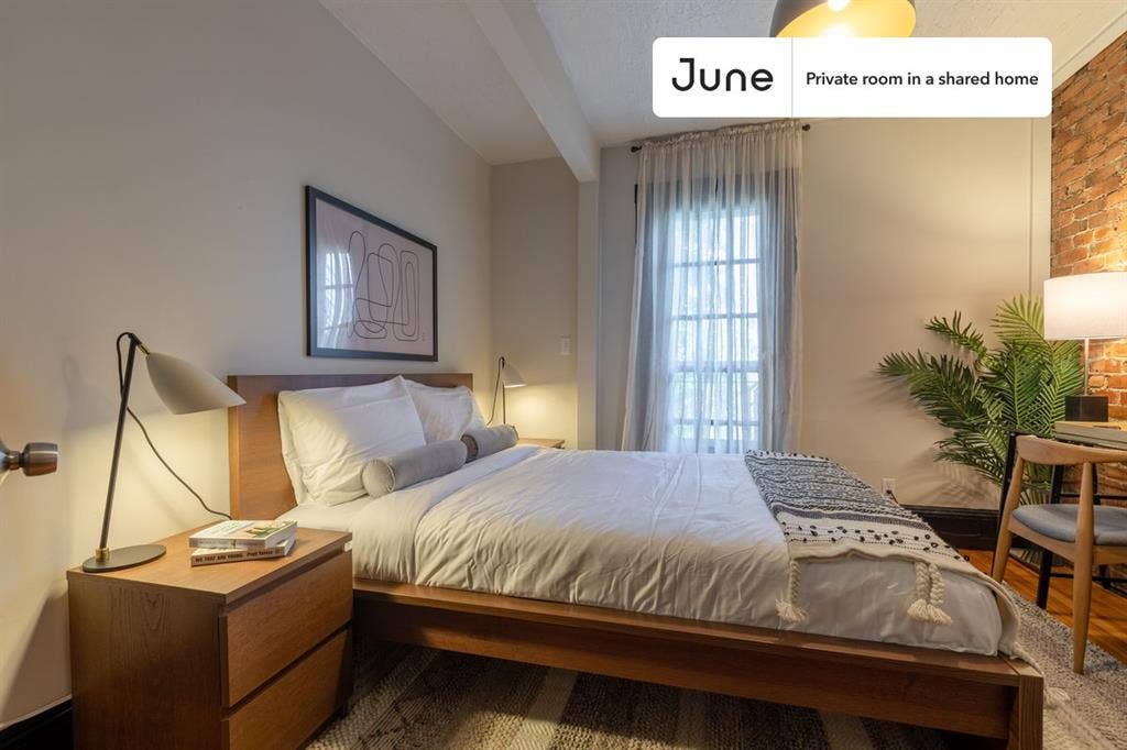 5 BR in Boston