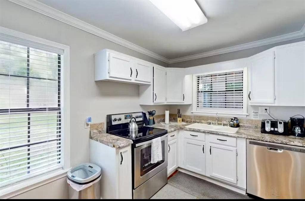 3 BR in Ardmore