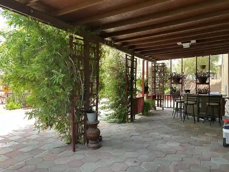 6 BR in North Las Vegas