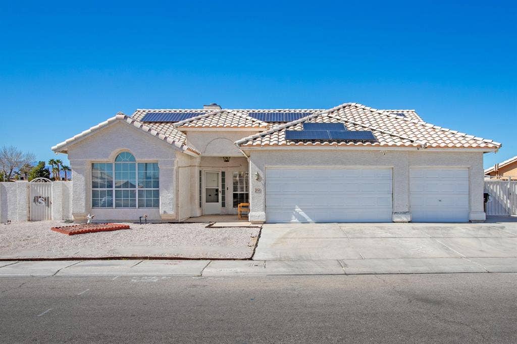 5 BR in North Las Vegas
