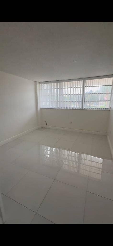 Se renta habitación amoblada