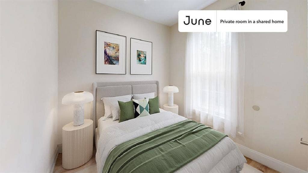 3 BR in New York City