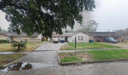 7 BR in Houston