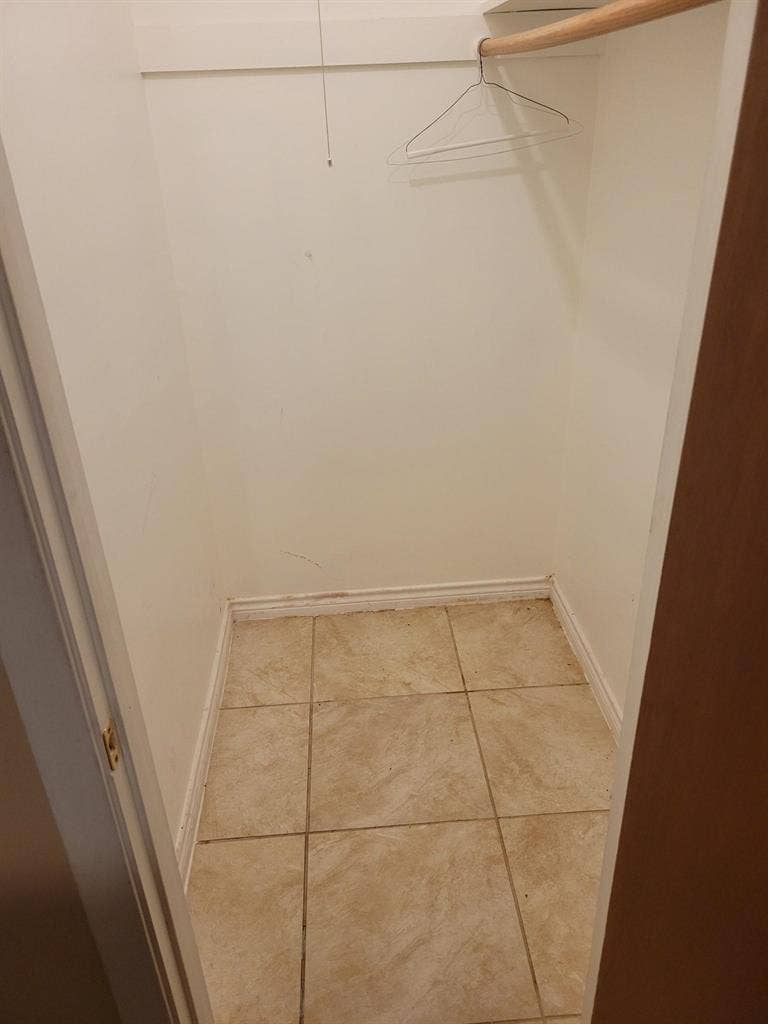 7 BR in Houston