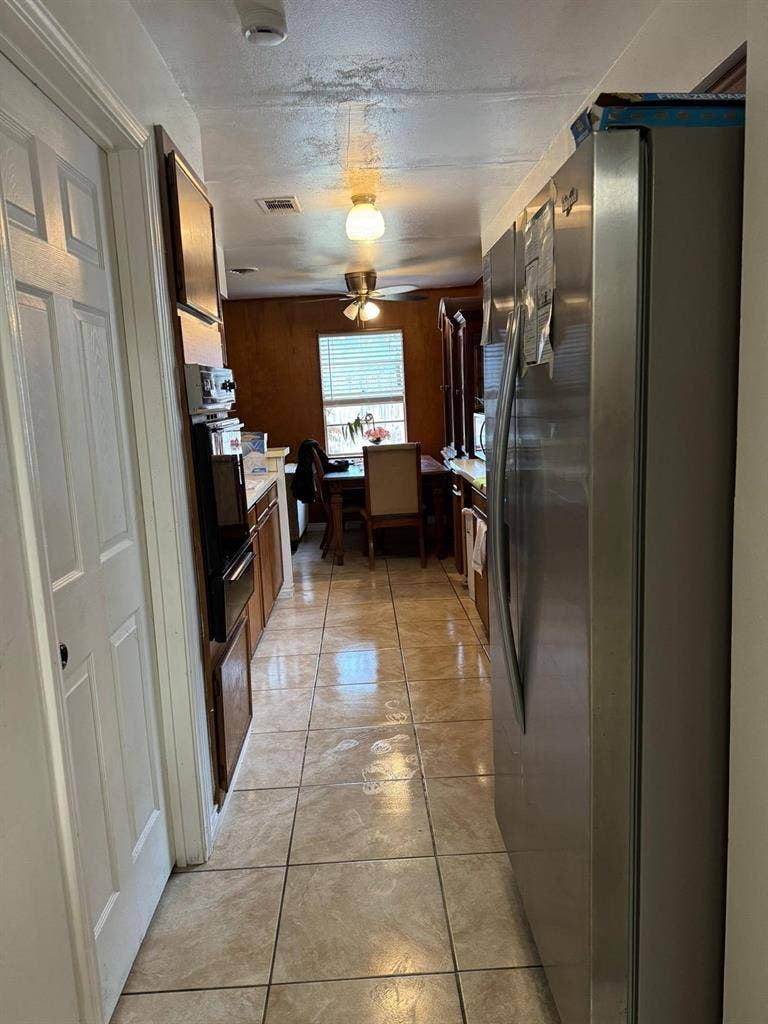 7 BR in Houston