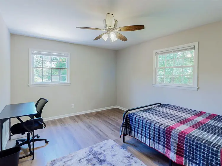 6 BR in Decatur