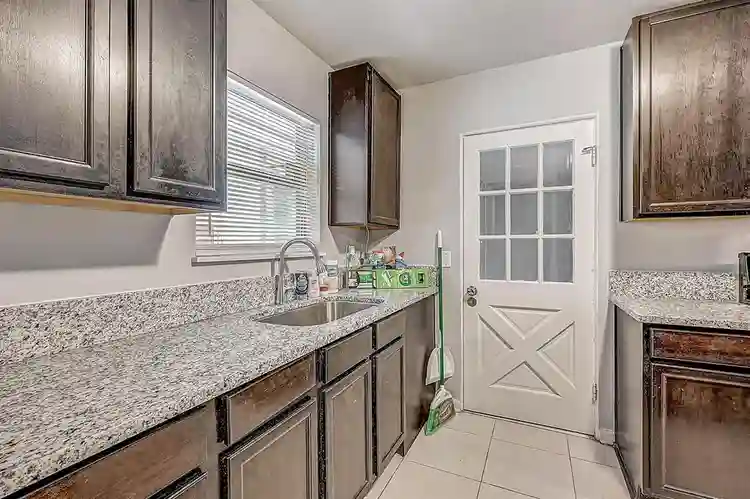 9 BR in Jacksonville