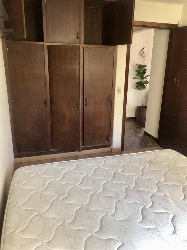 Quarto mobilado em Juvevê