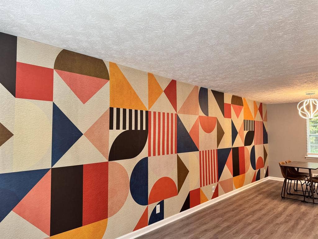 6 BR in Stone Mountain