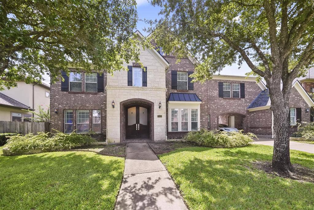 6 BR in Katy