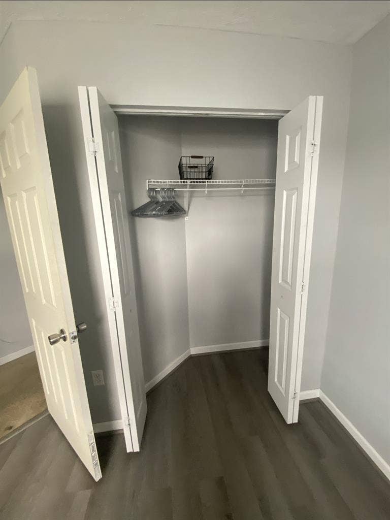 Private room in west York townhouse