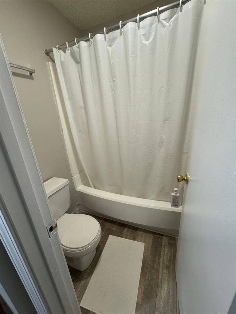 Accomodation/Lease Transfer