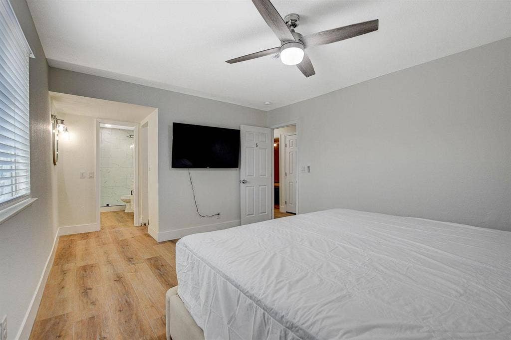 8 BR in Las Vegas