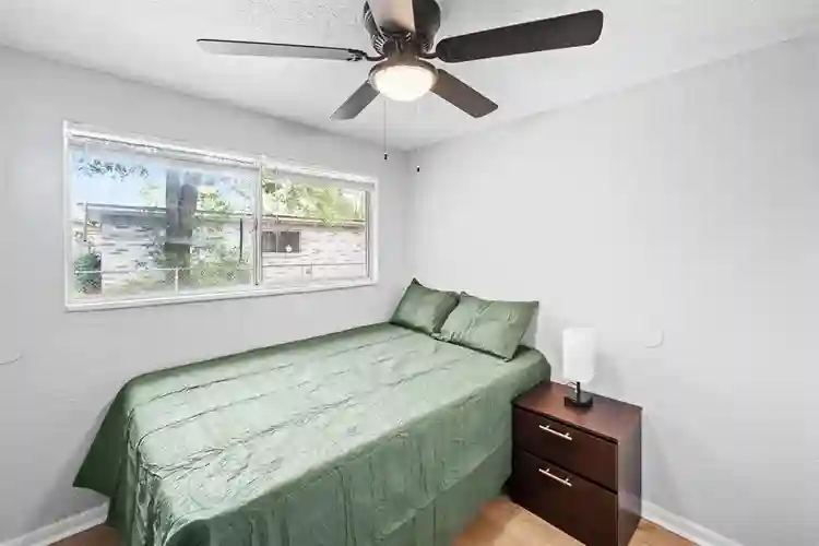 7 BR in Jacksonville