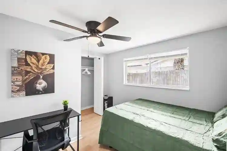7 BR in Jacksonville