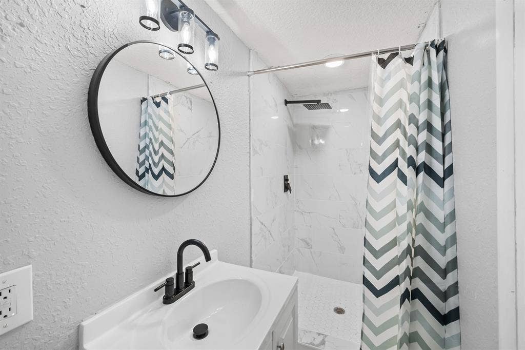 7 BR in Jacksonville