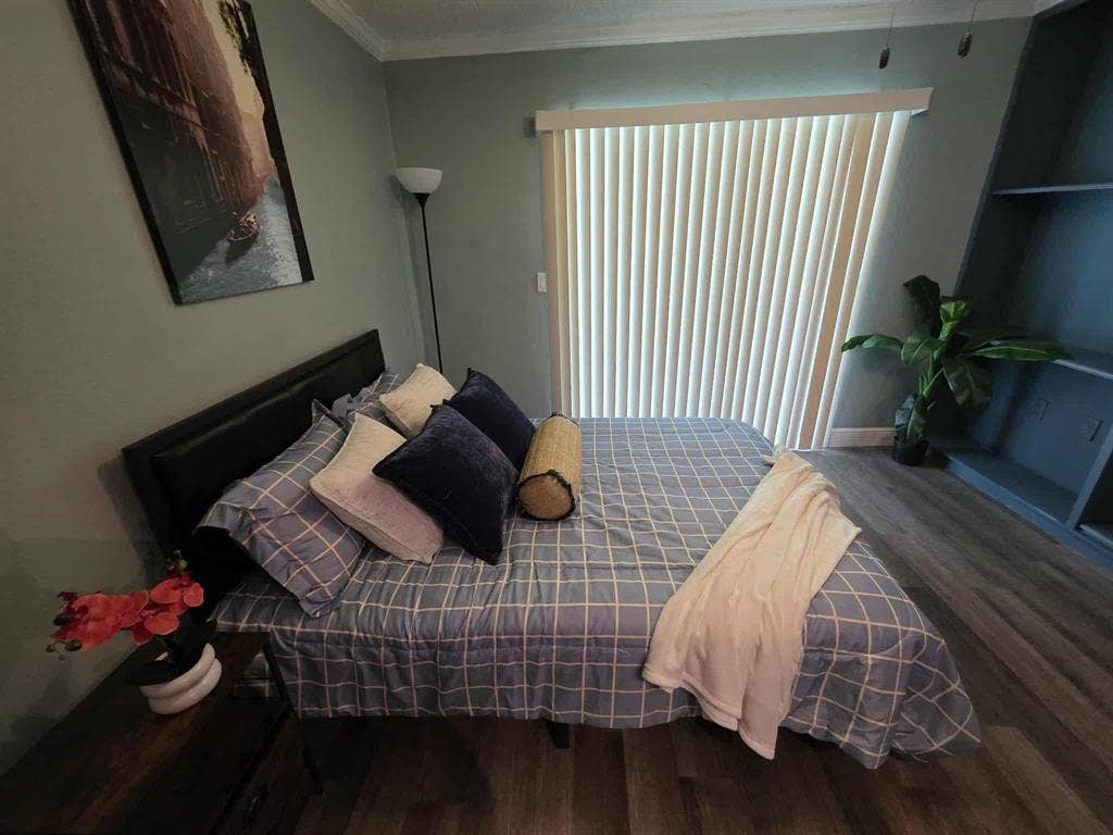 6 BR in Port Charlotte