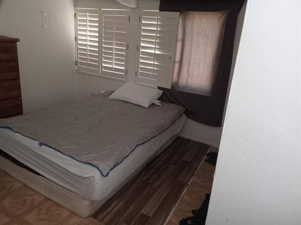 2 BR in Los Angeles