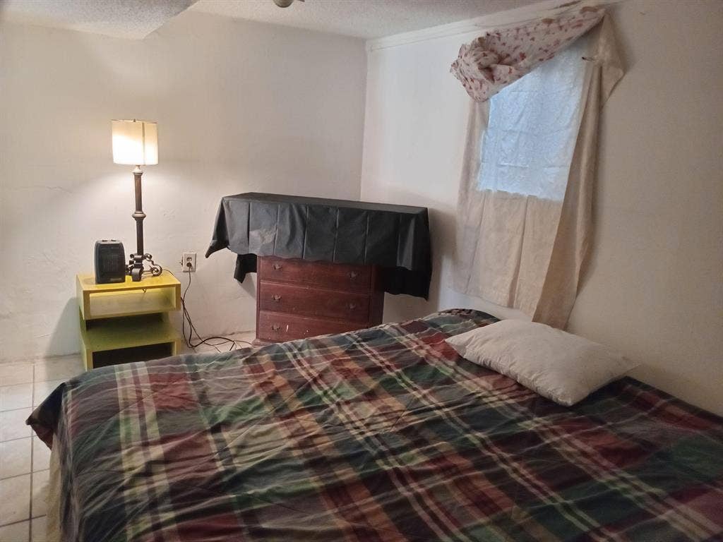 2 BR in Los Angeles