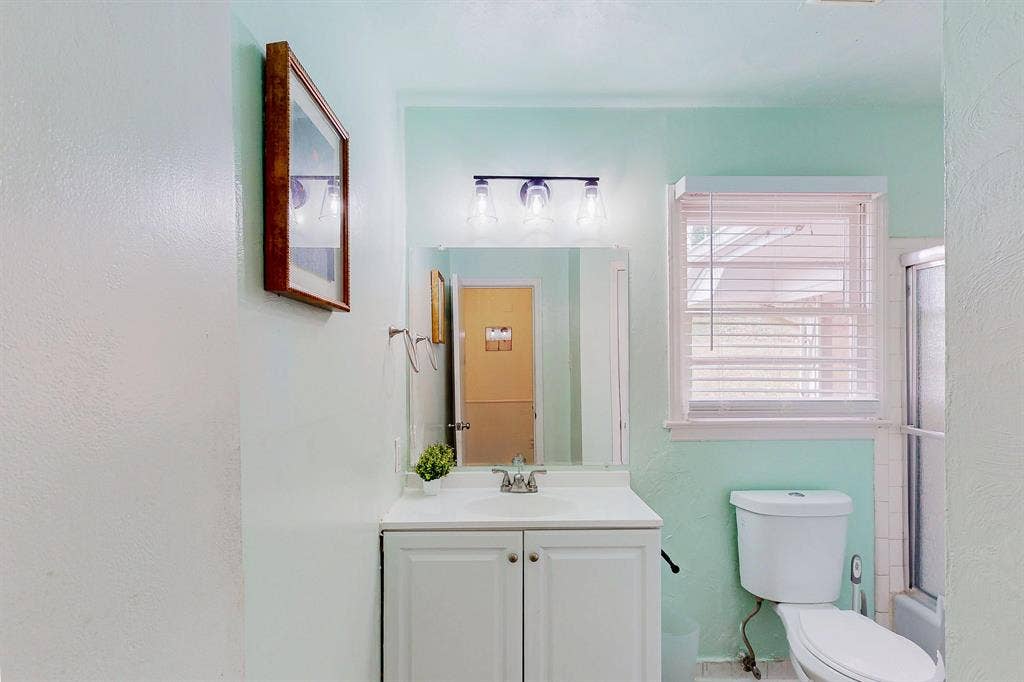 9 BR in College Park