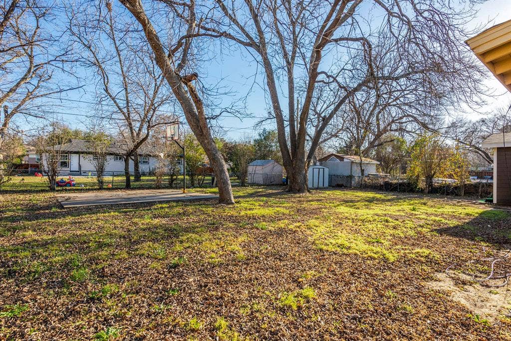 5 BR in Fort Worth