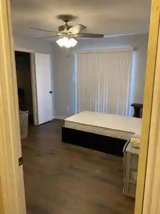 2 rooms available for rent!