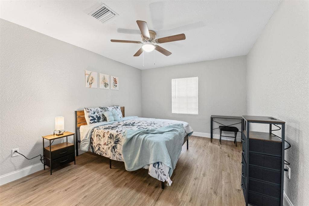 6 BR in Tampa