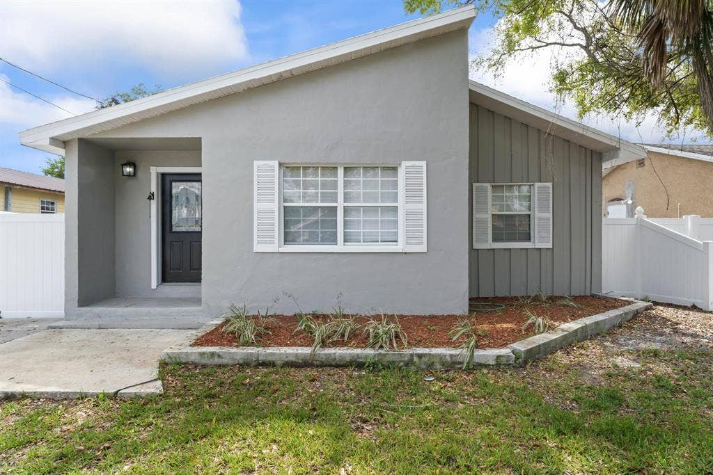 6 BR in Tampa