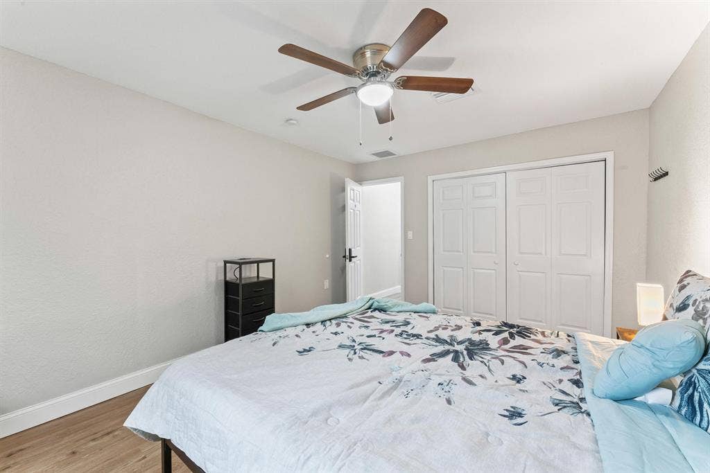 6 BR in Tampa