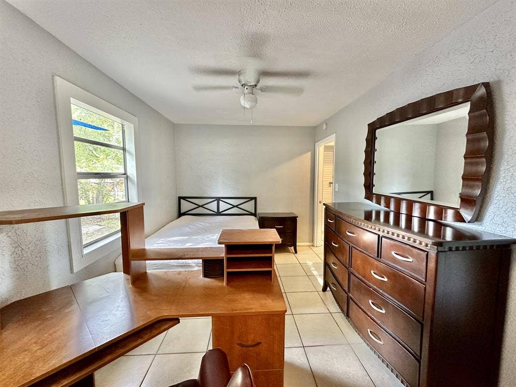 4 BR in Tampa