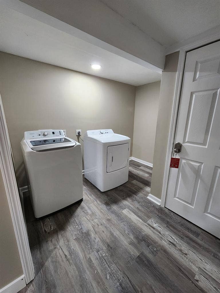 6 BR in Stone Mountain