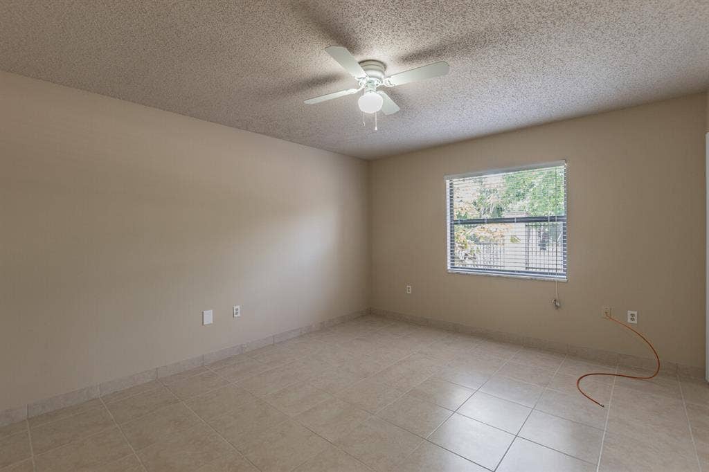 Two rooms for two roommates