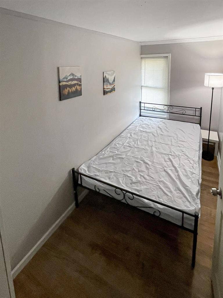 8 BR in Decatur