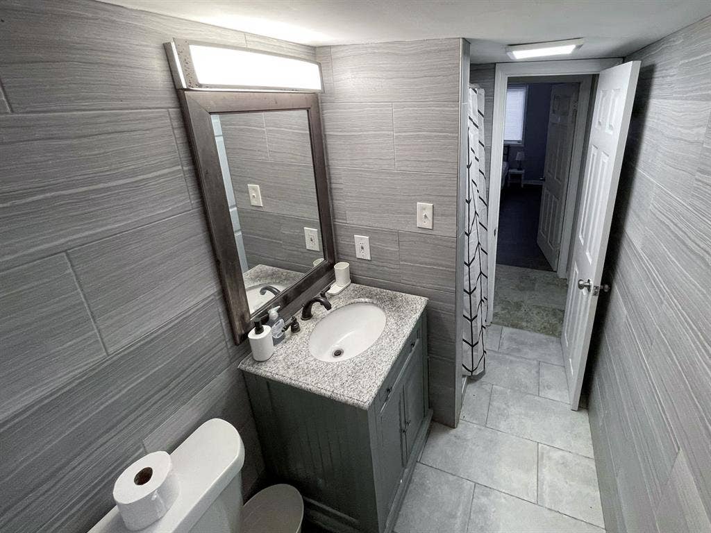 8 BR in Decatur