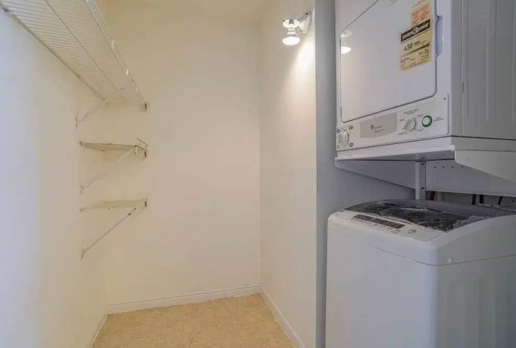 1 Bedroom 1 Bathroom, Private