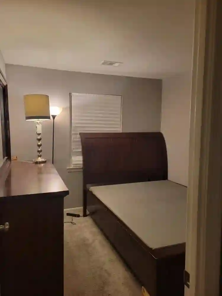 Bedroom w/Private Bath